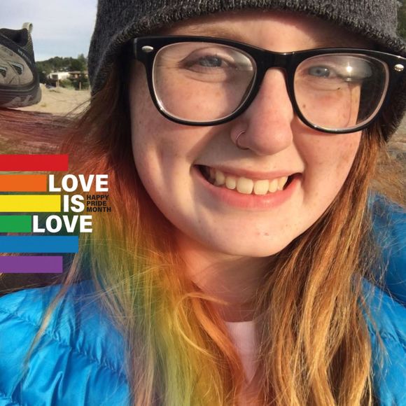 Meet your Posher, Brigit - Picture 1 of 1